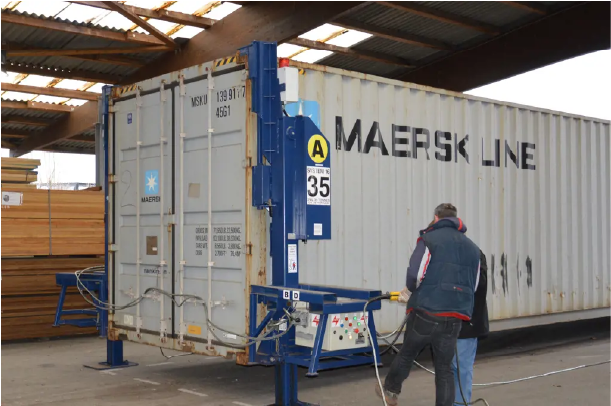 Container lifting solutions image